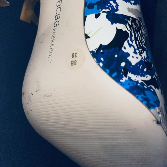 Shoes - Picture 2 of 2